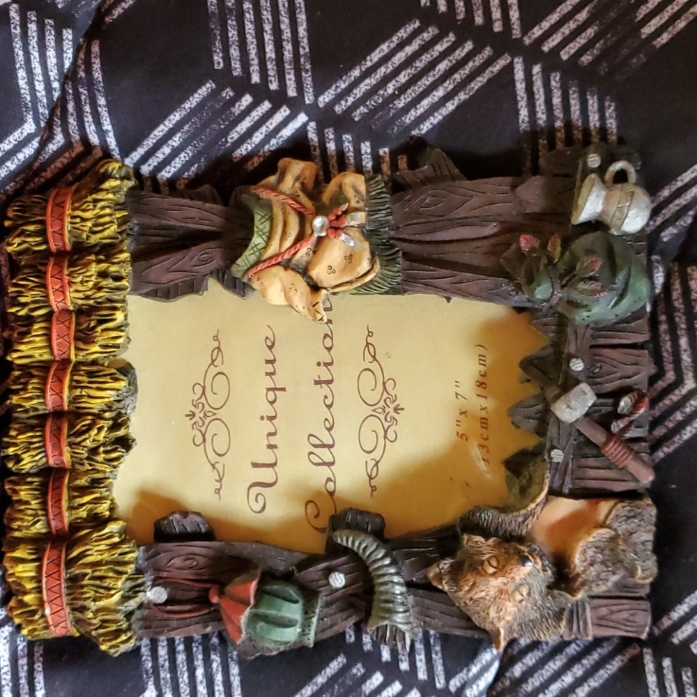 Picture frames - Picture 4 of 7